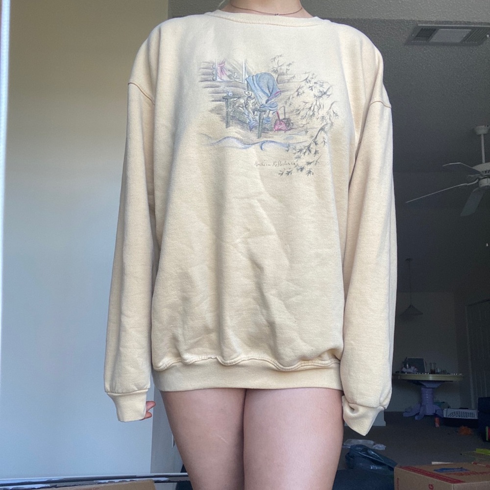 Pale Yellow Pullover
